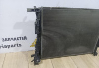 Радиатор охлаждения бу Renault Logan 2 OEM 214106179R