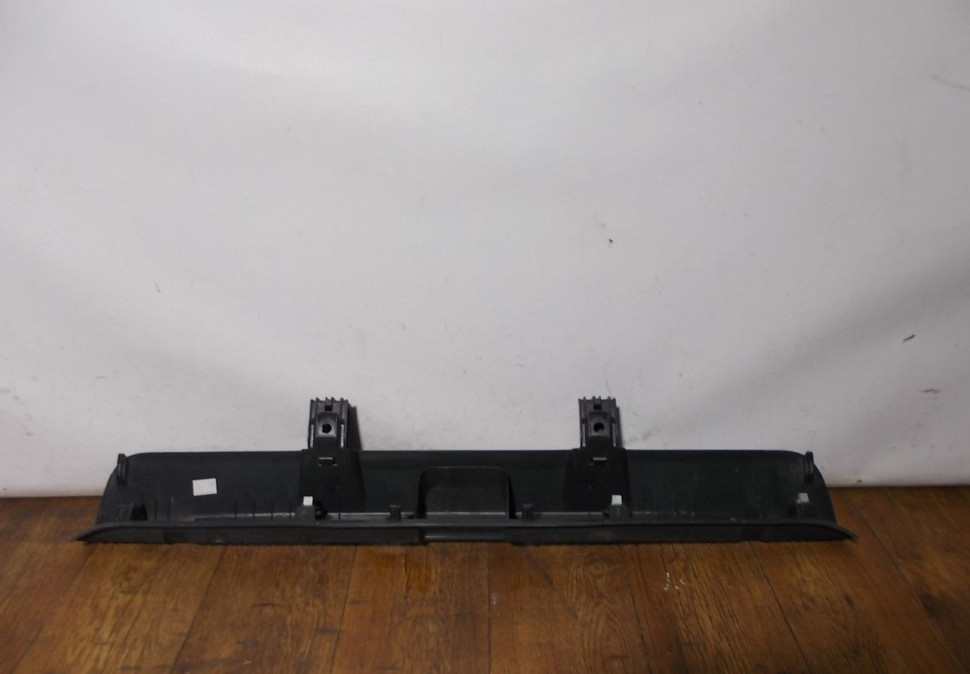 Обивка задней панели бу Skoda Rapid OEM 5JA863469B Обивка задней панели бу Skoda Rapid OEM 5JA863469B