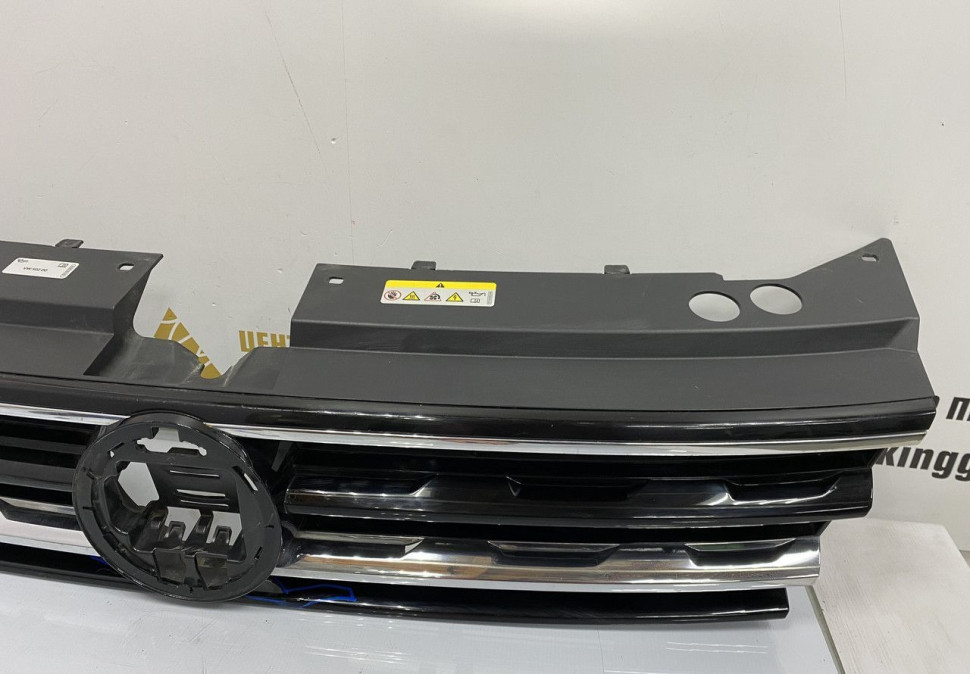 Решетка радиатора Volkswagen Tiguan 2 дорестайлинг 2016 OEM 5NA853653B 5NA853651 Решетка радиатора Volkswagen Tiguan 2 дорестайлинг 2016 OEM 5NA853653B 5NA853651