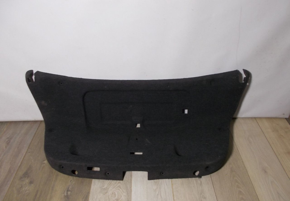 Обивка крышки багажника бу BMW 5 F10 OEM 51497204373 Обивка крышки багажника бу BMW 5 F10 OEM 51497204373