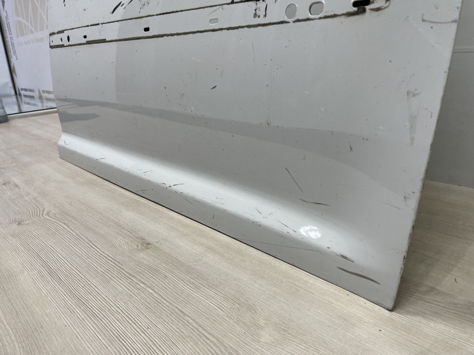 Дверь передняя правая Volkswagen Caddy 3 2003 OEM 2K0831056B