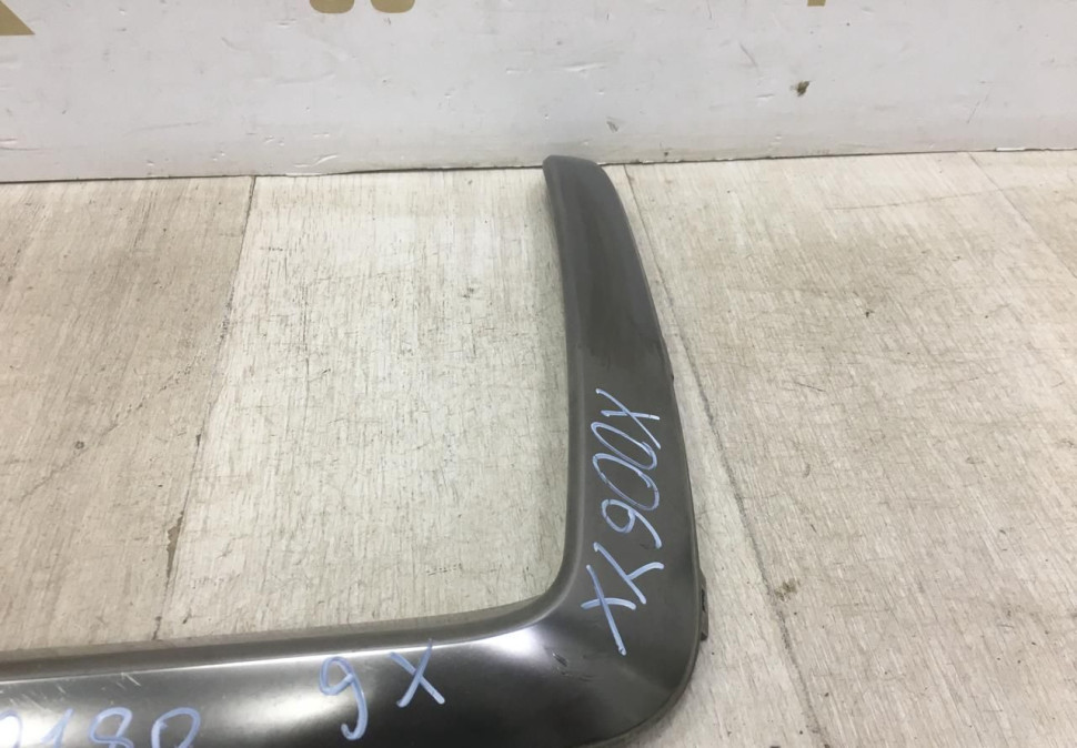 Молдинг переднего бампера правый BMW X6 G06 M-Pack OEM 51118070180