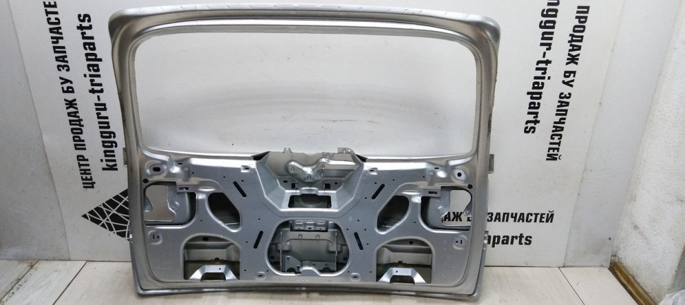 Крышка багажника Volkswagen Touareg 1 02-10 oem 7L6827025A (скл-3)