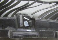 Кронштейн заднего бампера Volkswagen Tiguan 2 oem 5nr807863