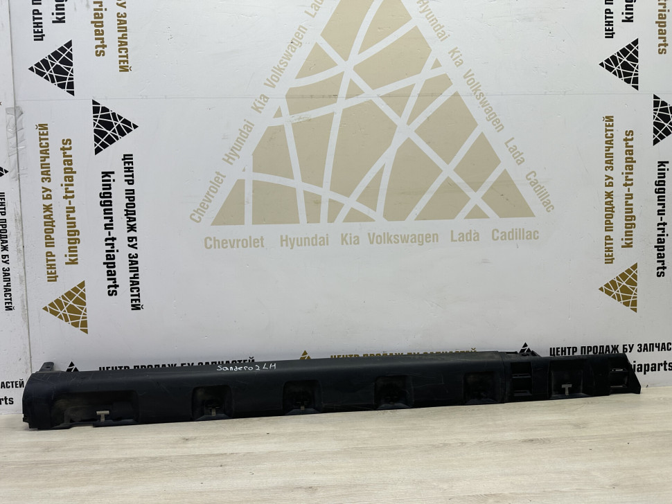 Порог левый бу Renault Sandero Stepway 2 OEM 764190070R