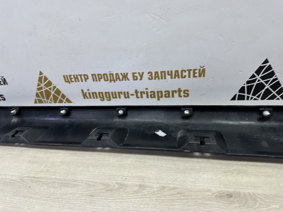 Порог левый бу Renault Sandero Stepway 2 OEM 764190070R