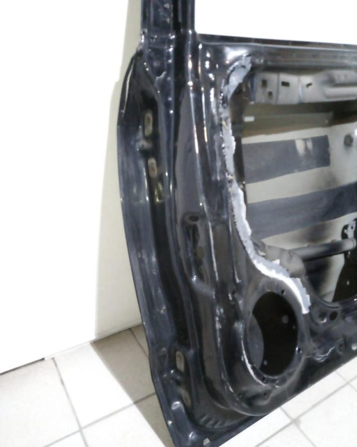 Kia Sportage 2 Дверь задняя правая oem 770041F050 (Скл-3)