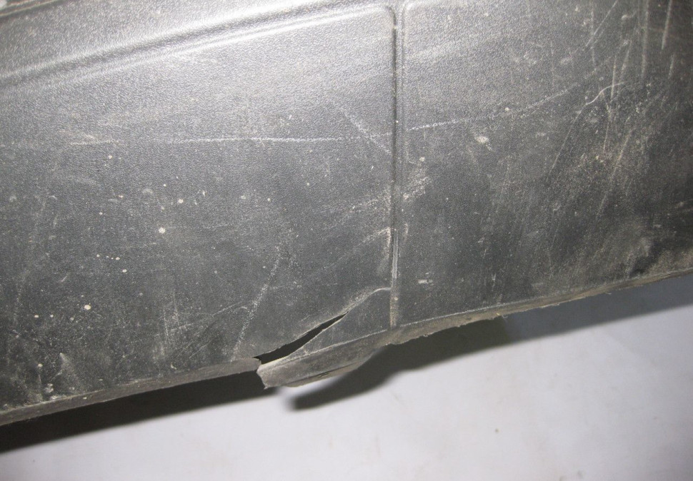 Бампер задний Ford Focus 3 oem BM51F17906 (скл-3) Бампер задний Ford Focus 3 oem BM51F17906 (скл-3)