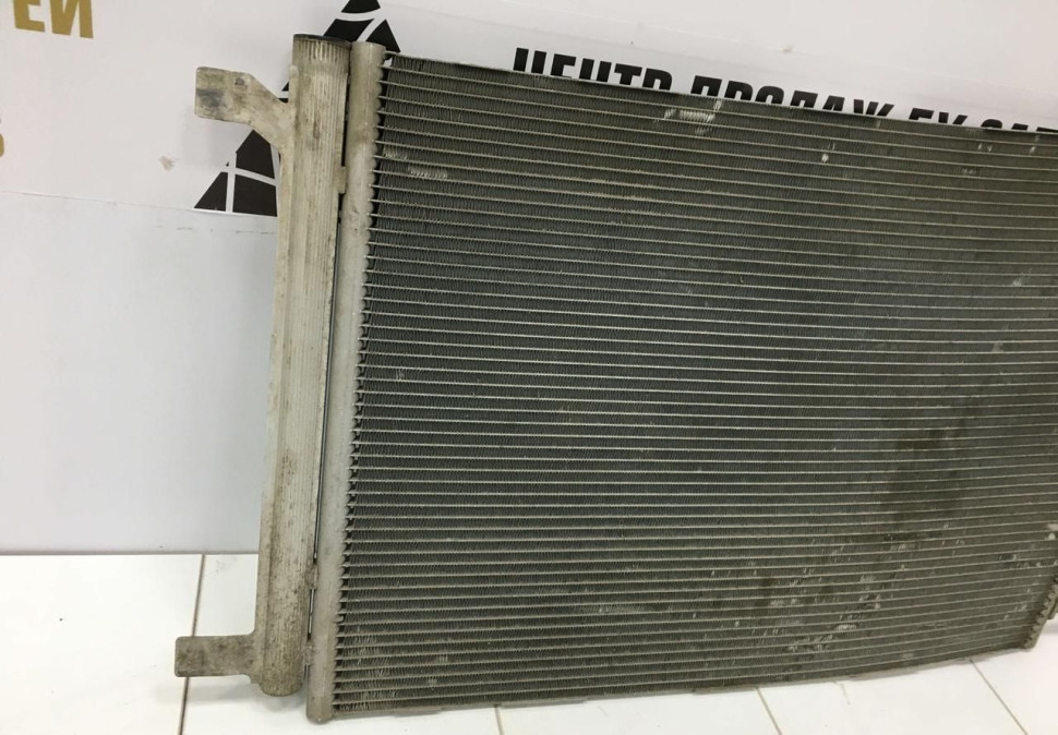Радиатор кондиционера Skoda Octavia A7 OEM 5Q0816411BG Радиатор кондиционера Skoda Octavia A7 OEM 5Q0816411BG
