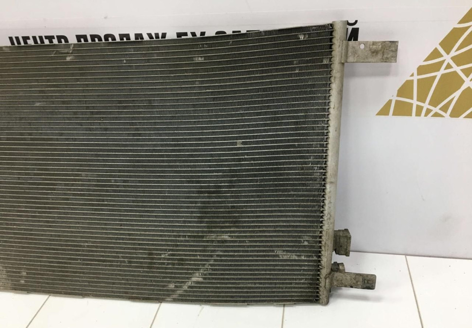 Радиатор кондиционера Skoda Octavia A7 OEM 5Q0816411BG Радиатор кондиционера Skoda Octavia A7 OEM 5Q0816411BG