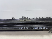 Усилитель переднего бампера Volkswagen Tiguan 1 2011 OEM 5N0807109F