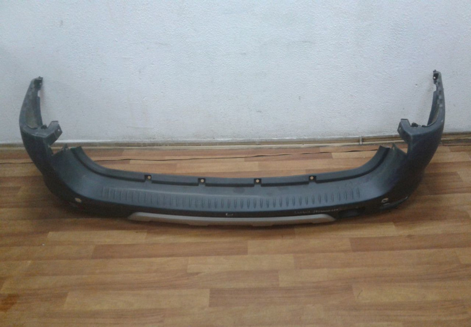 Бампер задний Lada Largus oem 8450000257 (скл-3)