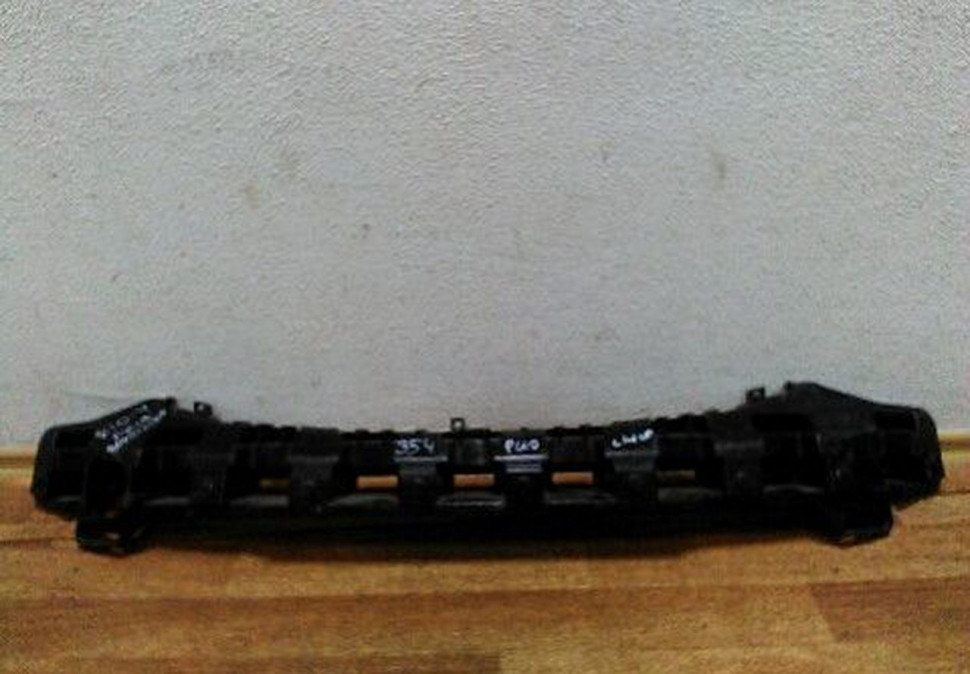 Абсорбер переднего бампера Kia Rio 4 рест Oem 869804Y500