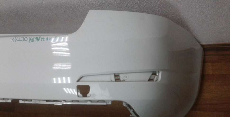 Бампер задний бу Skoda Octavia A7 OEM 5EU807421 (В) Бампер задний бу Skoda Octavia A7 OEM 5EU807421 (В)