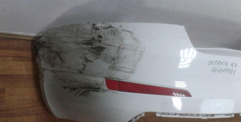Бампер задний бу Skoda Octavia A7 OEM 5EU807421 (В) Бампер задний бу Skoda Octavia A7 OEM 5EU807421 (В)