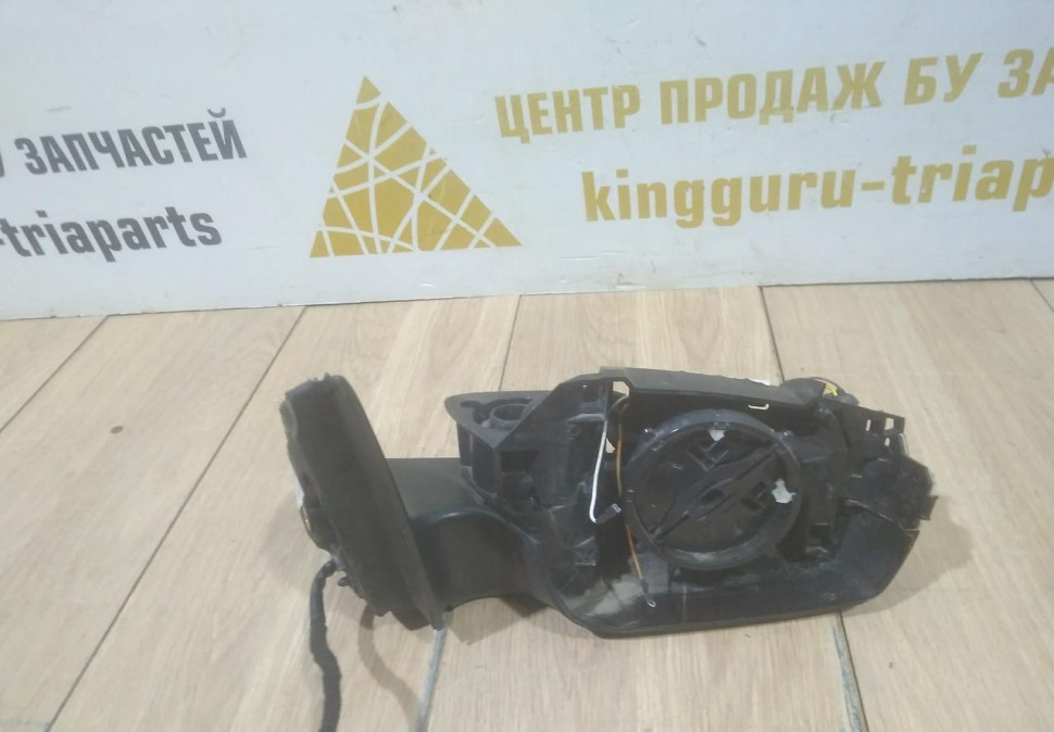 Корпус зеркала правый 6 пин бу Skoda Rapid рестайлинг OEM 5JB857502J