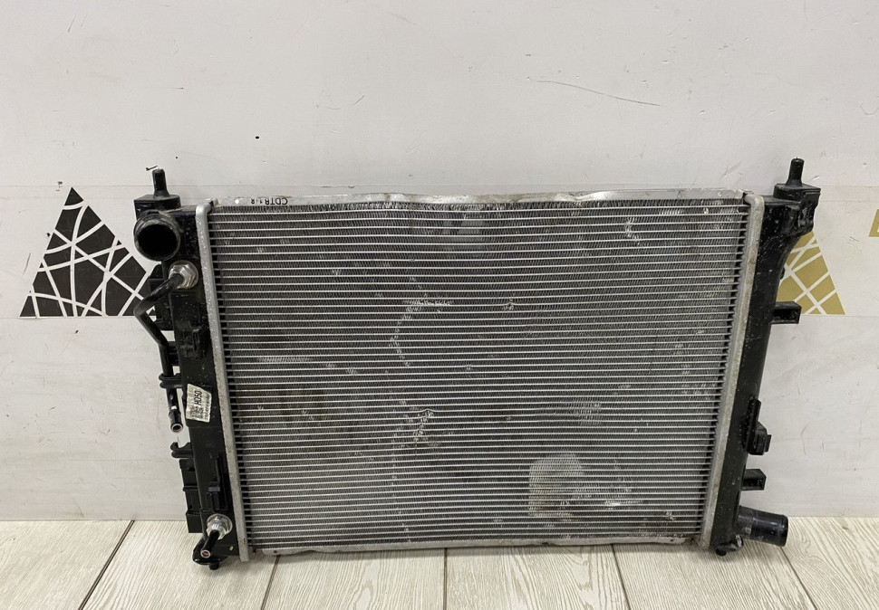 Радиатор охлаждения Hyundai Creta 2016 OEM 25310M0050