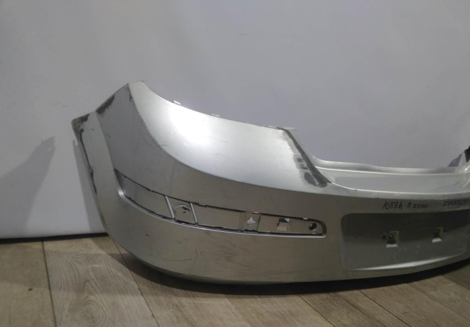 Бампер задний бу Opel Astra H хэтчбек OEM 24460353