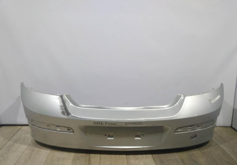 Бампер задний бу Opel Astra H хэтчбек OEM 24460353