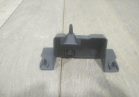 Кронштейн радиатора бу Renault Logan 2 OEM 214998904R