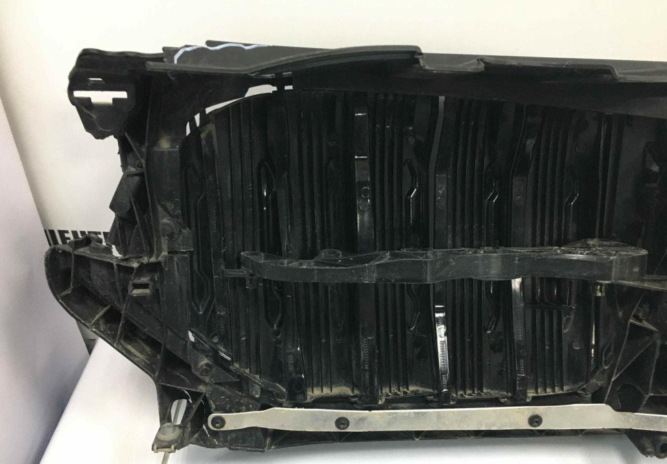 Воздушная заслонка жалюзи BMW X6 G06 OEM 51749447386