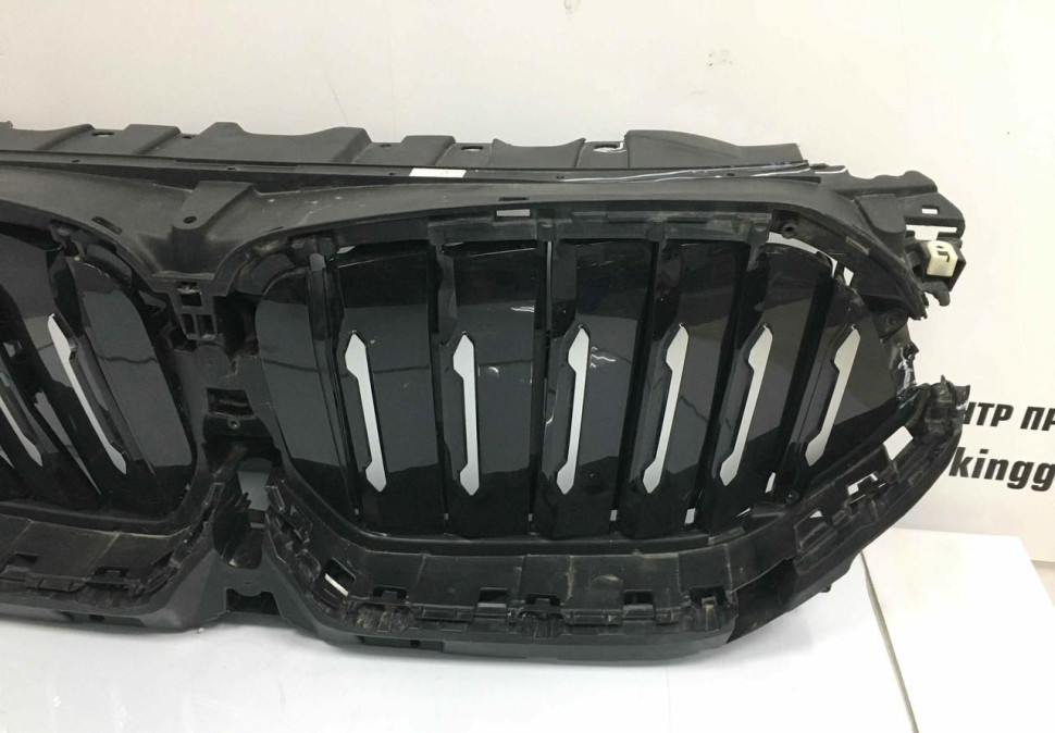 Воздушная заслонка жалюзи BMW X6 G06 OEM 51749447386