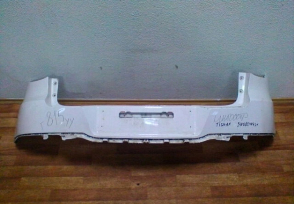 Бампер задний Volkswagen Tiguan Oem 5n0807421