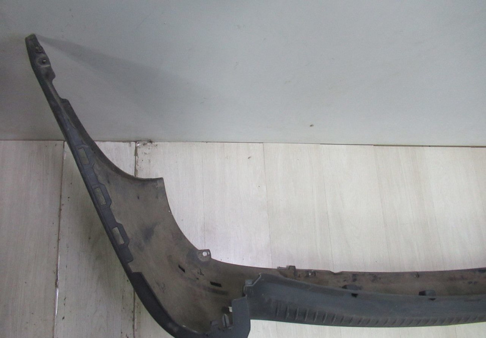 Бампер задний Lada Largus oem 8450000257 Бампер задний Lada Largus oem 8450000257