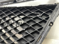 Решетка радиатора Kia Cerato купэ без Хрома (09>) oem 863501m010