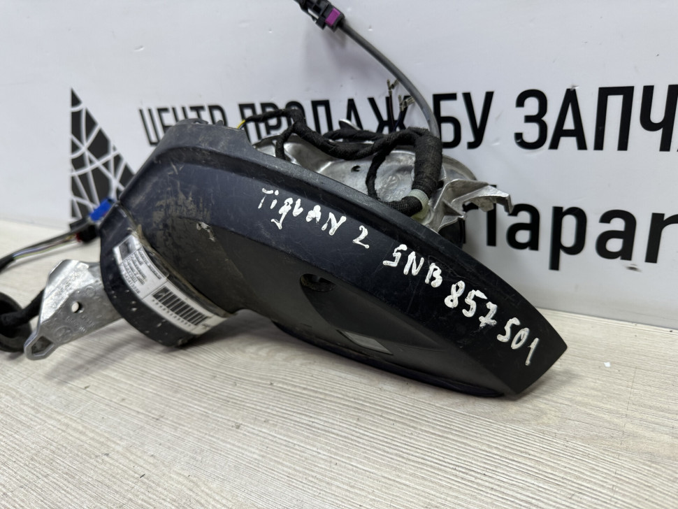 Корпус зеркала левый Volkswagen Tiguan 2 2016 OEM 5NB857501 Корпус зеркала левый Volkswagen Tiguan 2 2016 OEM 5NB857501