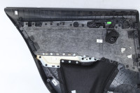 Обивка двери задняя правая бу Skoda Octavia A7 OEM 5E5867664