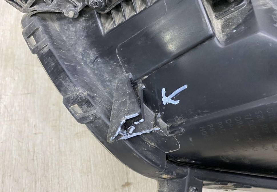 Фара правая  диодная  Hyundai Creta 2016 OEM 92102M0100