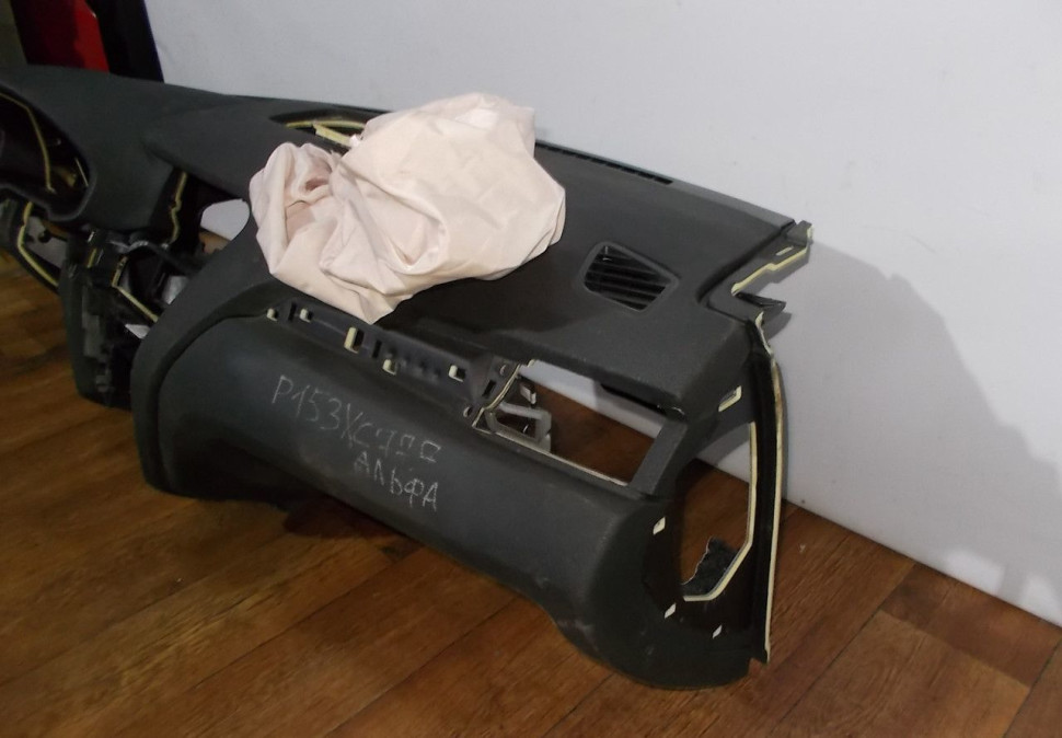 Торпедо сработавшее бу BMW X3 F25 OEM 9184117 Торпедо сработавшее бу BMW X3 F25 OEM 9184117