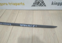 Молдинг лобового стекла левый бу BMW X1 F48 OEM 51317350609