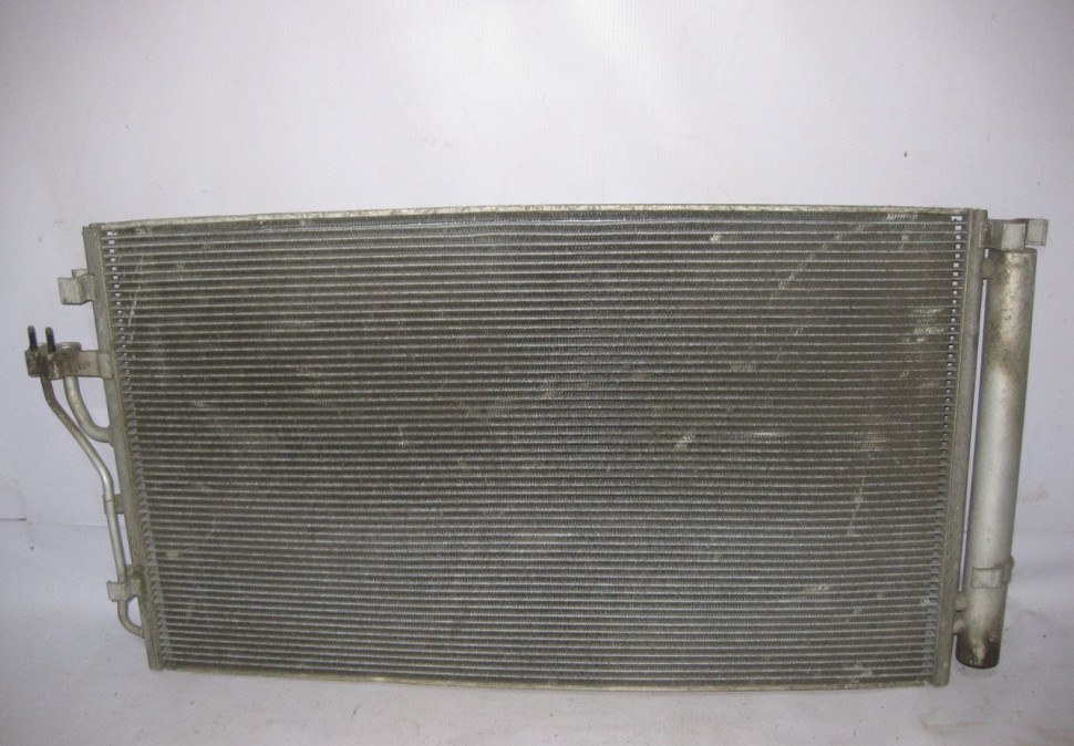 Радиатор кондиционера Hyundai ix35 (скл-3) Радиатор кондиционера Hyundai ix35 (скл-3)