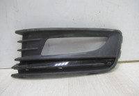 Накладка противотуманной фары (ПТФ) левая Volkswagen Polo рест oem 6RU853665F