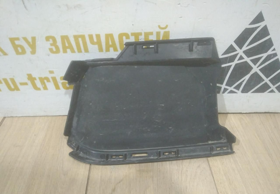 Крышка решетки переднего бампера левая бу BMW X2 F39 OEM 51117429013