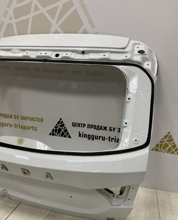 Крышка багажника Lada Vesta универсал 2015 oem 8450102347 (скл-3)