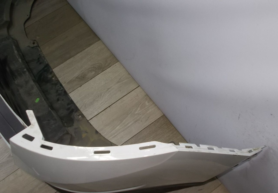 Бампер задний бу Skoda Kodiaq OEM 565807421