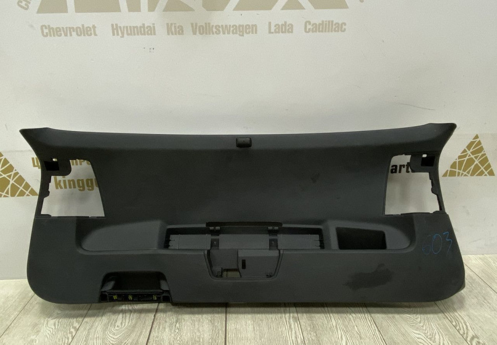 Обивка багажника Volkswagen Tiguan 2 2017> oem 5NA867601F Обивка багажника Volkswagen Tiguan 2 2017> oem 5NA867601F