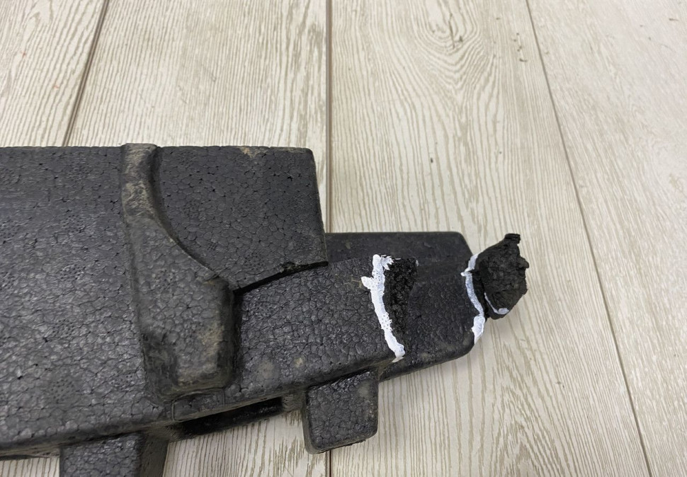 Абсорбер переднего бампера Skoda Rapid 2 OEM 60U807248C