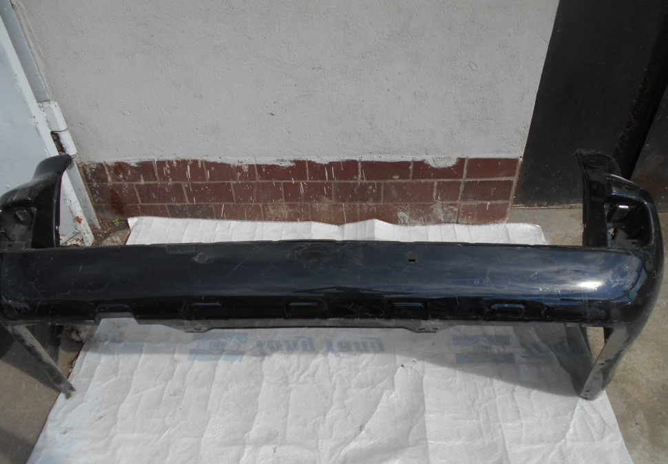 Задний бампер Toyota land cruiser 200 (скл-3)