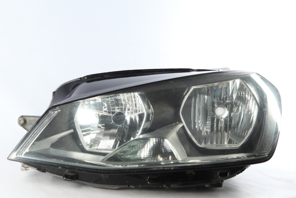 Фара левая галоген Volkswagen Golf 7 2013 OEM 5G1941005