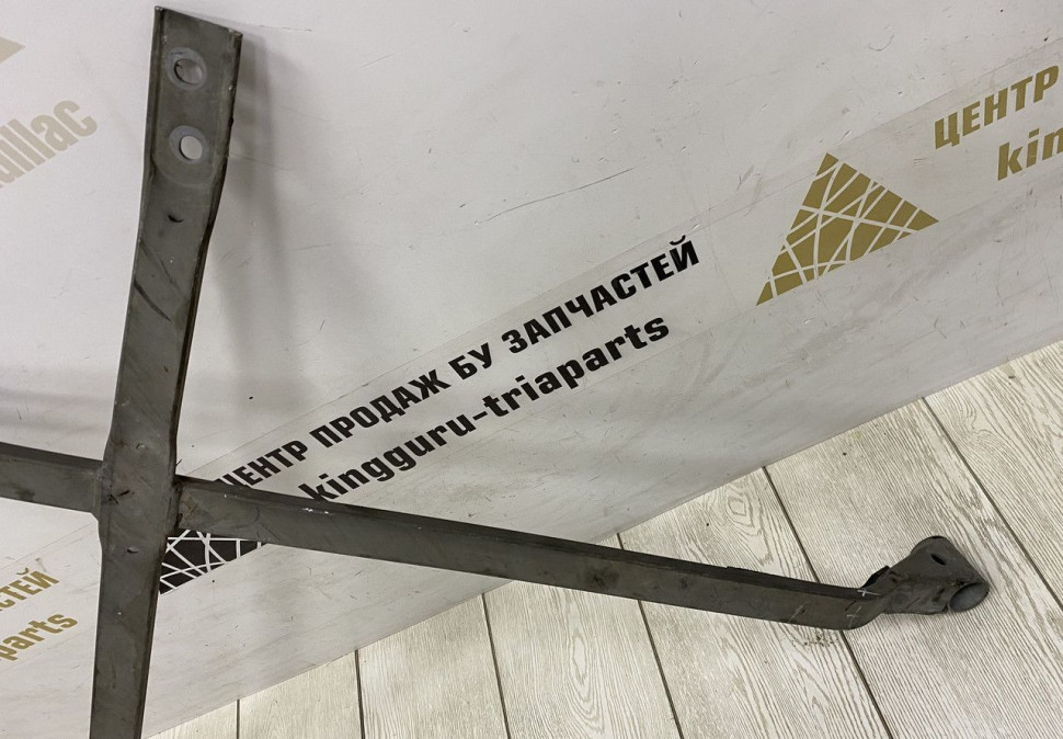 Поперечина кузова задняя BMW 5 M F90 OEM 33318064893