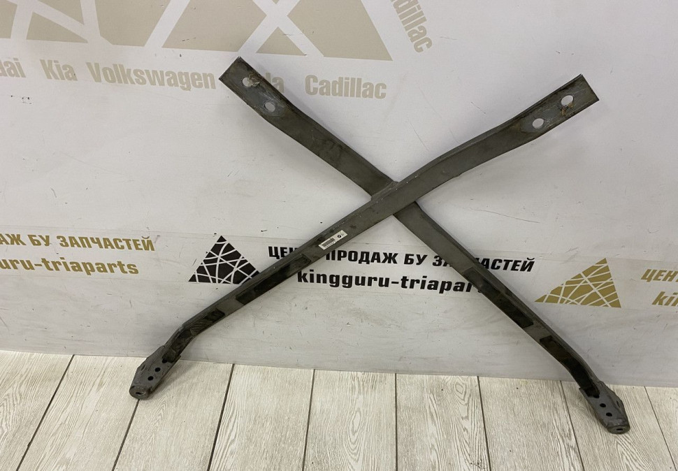 Поперечина кузова задняя BMW 5 M F90 OEM 33318064893
