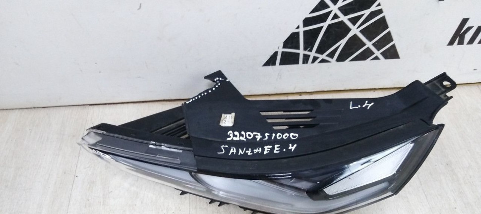 Габарит дневной ходовой огонь ДХО левый LED Hyndai Santa Fe 4 oem 92207s1000 Габарит дневной ходовой огонь ДХО левый LED Hyndai Santa Fe 4 oem 92207s1000
