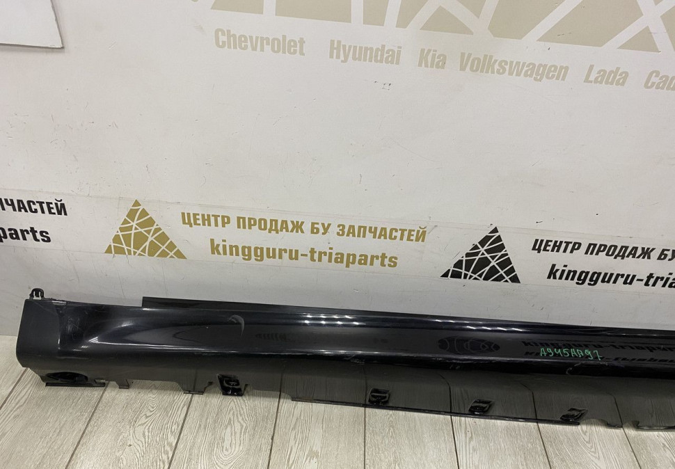 Порог левый BMW X6 F16 M-Pack OEM 51778056467