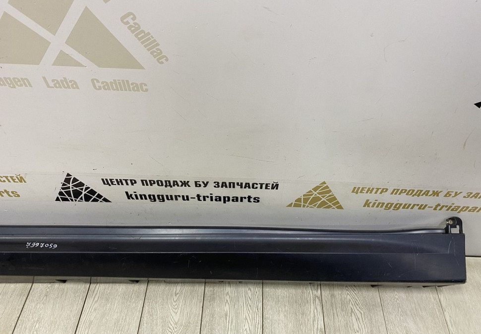 Порог левый BMW X7 G07 OEM 51779478331