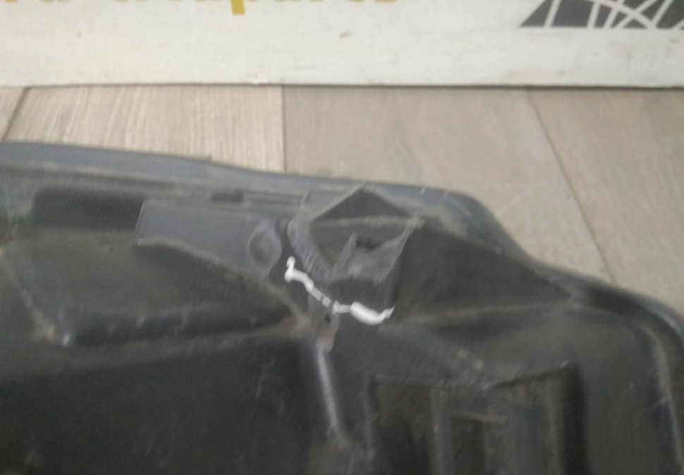 Фара правая бу Renault Logan 2 рестайлинг OEM 260100437R