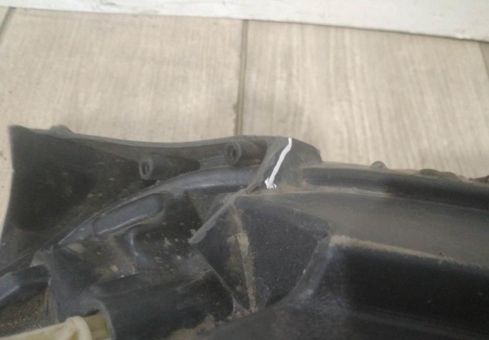 Фара правая бу Renault Logan 2 рестайлинг OEM 260100437R